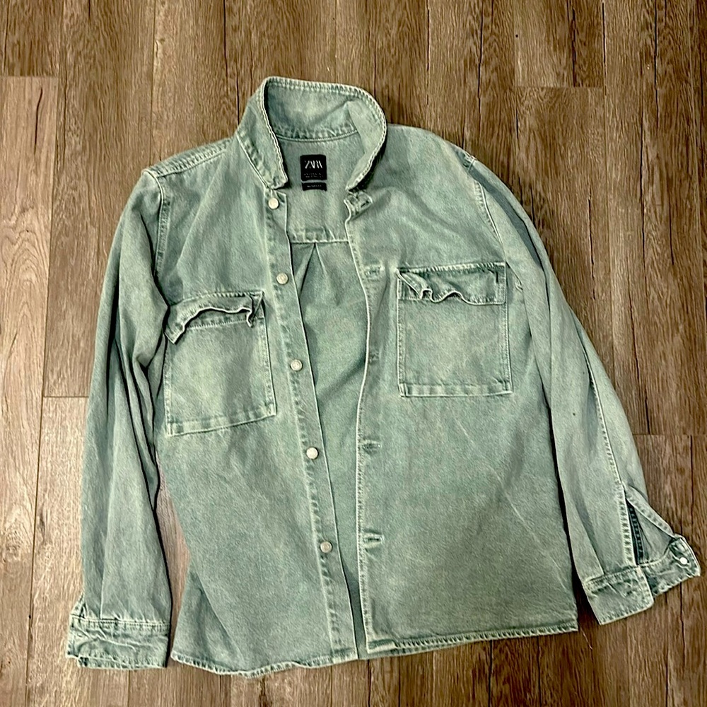 Zara Denim Shirt - Picture 1 of 4